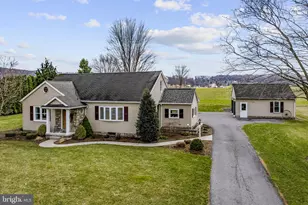 330 S Reamstown Rd, Ephrata, PA 17522 - Photo 1