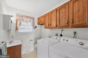116 Pleasant View Dr, Lititz, PA 17543 - Photo 15