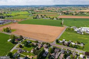 466 E Main St, Leola, PA 17540 - Photo 35