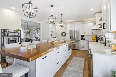 1100 Sunwood Lane, Lancaster, PA 17601 - Photo 5