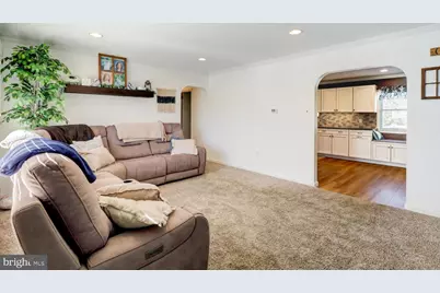 2049 Pine Drive, Lancaster, PA 17601 - Photo 15