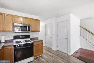 118 E Broad St, New Holland, PA 17557 - Photo 9