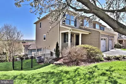 136 Eagle Drive, Ephrata, PA 17522 - Photo 1