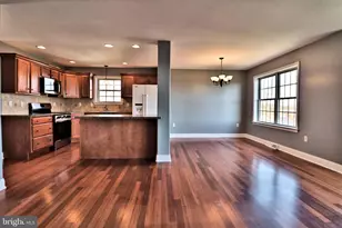 136 Eagle Dr, Ephrata, PA 17522 - Photo 7