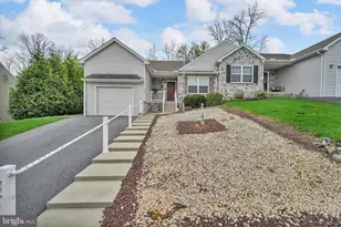 221 Red Fern Dr, East Earl, PA 17519 - Photo 5