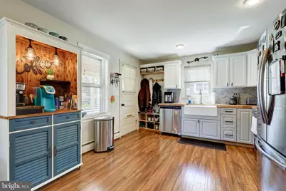 210 S 8th Street, Akron, PA 17501 - Photo 7