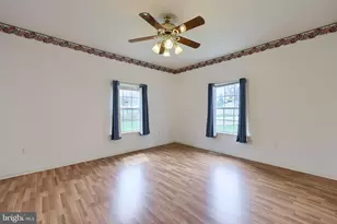 205 Elmshire Dr, Lancaster, PA 17603 - Photo 17