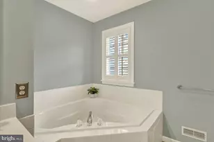 426 W Charlotte St, Millersville, PA 17551 - Photo 25