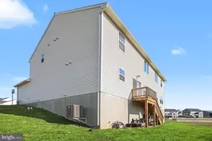 22 Walton Hill Cir, Lititz, PA 17543 - Photo 37