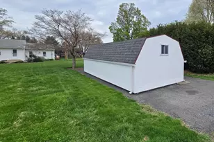 2382 Spruce St, Manheim, PA 17545 - Photo 11