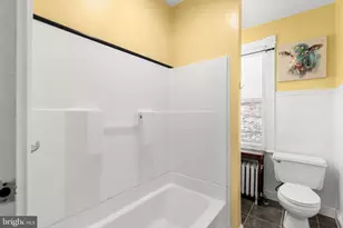 240 E Orange St, Lancaster, PA 17602 - Photo 41