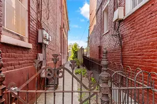 240 E Orange St, Lancaster, PA 17602 - Photo 51