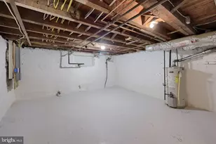 132 N Broad St, Lancaster, PA 17602 - Photo 39