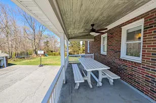 663 Wide Hollow Rd, East Earl, PA 17519 - Photo 3