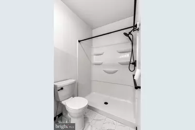 240 E Orange Street, Lancaster, PA 17602 - Photo 25