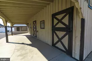 31 Hershey Ave, Paradise, PA 17562 - Photo 13