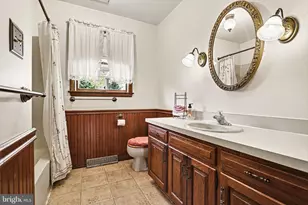 1065 Ridge Ave, Columbia, PA 17512 - Photo 17