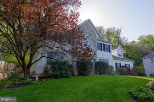 1032 Sunwood Ln, Lancaster, PA 17601 - Photo 5