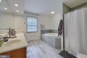 1032 Sunwood Ln, Lancaster, PA 17601 - Photo 43