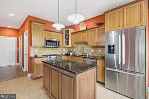 704 Woodfield Dr, Lititz, PA 17543 - Photo 11