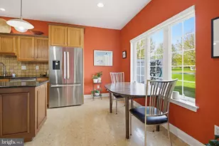 704 Woodfield Dr, Lititz, PA 17543 - Photo 13