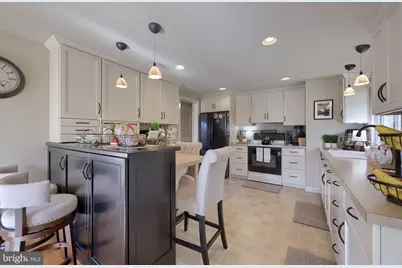 310 Bluff View Drive, Lancaster, PA 17601 - Photo 13