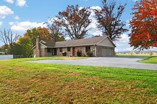 740 Lincoln Gardens Rd, Ephrata, PA 17522 - Photo 3