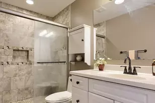 2451 Cypress Dr, Lancaster, PA 17602 - Photo 23