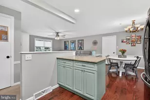 825 Darby Ln, Lancaster, PA 17601 - Photo 13