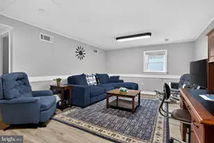 825 Darby Ln, Lancaster, PA 17601 - Photo 23