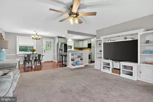 825 Darby Ln, Lancaster, PA 17601 - Photo 5