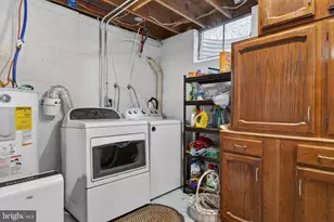 825 Darby Ln, Lancaster, PA 17601 - Photo 29