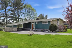 254 Bluff View Dr, Lancaster, PA 17601 - Photo 3