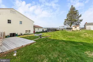 1377 Apple St, Ephrata, PA 17522 - Photo 27