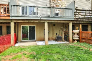 319 W Main St, Adamstown, PA 19501 - Photo 25