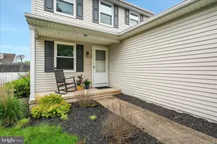 84 Redstone Cir, Reinholds, PA 17569 - Photo 3