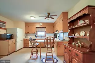 470 N Holly St, Elizabethtown, PA 17022 - Photo 11