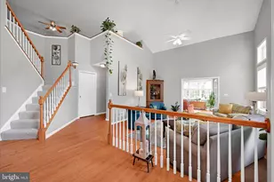 115 Hawk Valley Ln, Denver, PA 17517 - Photo 7
