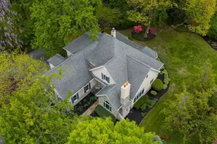 3270 Briarwood Blvd, Lancaster, PA 17601 - Photo 9