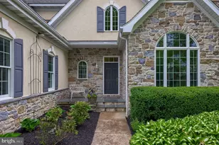 3270 Briarwood Blvd, Lancaster, PA 17601 - Photo 19