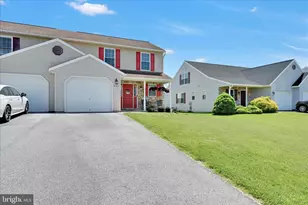 480 Daisy Dr, New Holland, PA 17557 - Photo 7