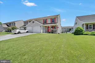 480 Daisy Dr, New Holland, PA 17557 - Photo 5