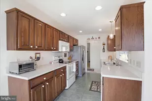 3640 Falcon Ct, Mountville, PA 17554 - Photo 13