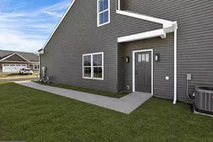 236 Pilgrim Dr, Lancaster, PA 17603 - Photo 3