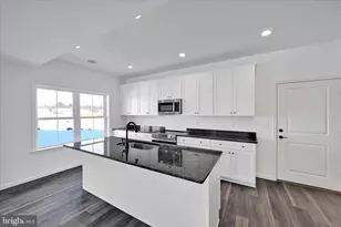 236 Pilgrim Dr, Lancaster, PA 17603 - Photo 13