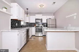 77 E Mohler Church Rd, Ephrata, PA 17522 - Photo 7