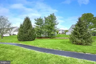 102 Bloomfield Dr, Ephrata, PA 17522 - Photo 47