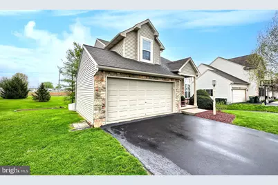 102 Bloomfield Drive, Ephrata, PA 17522 - Photo 3