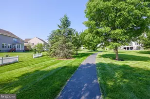 1326 Hammock Way, Lancaster, PA 17601 - Photo 37