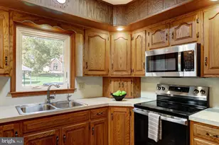 916 Dawn Ave, Ephrata, PA 17522 - Photo 13